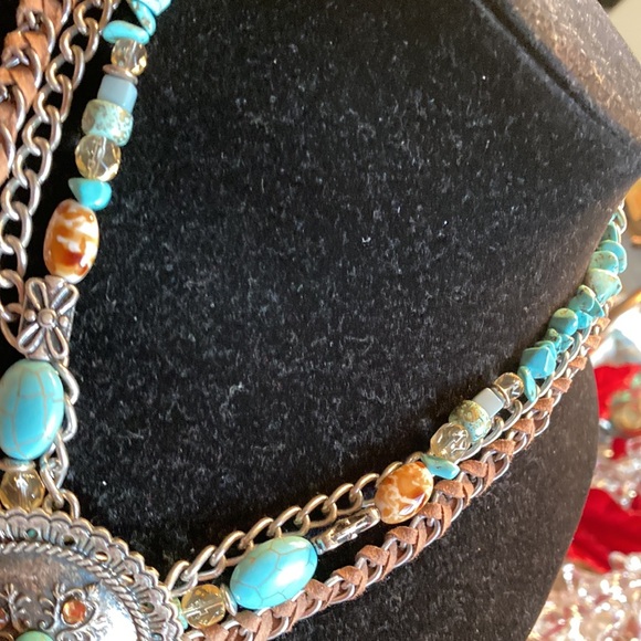 South Western Silver and Turquoise Necklace - Picture 5 of 8